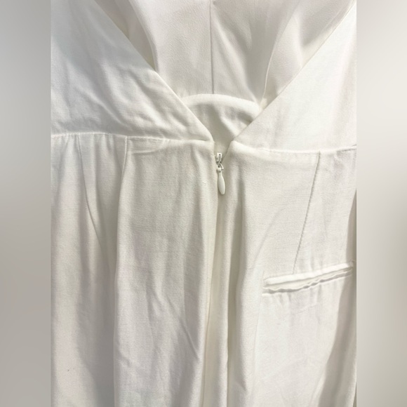 Incredible Cameo jumpsuit! - Picture 7 of 11